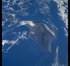 1998 Dec 13 BI from 212 miles STS-88.JPG